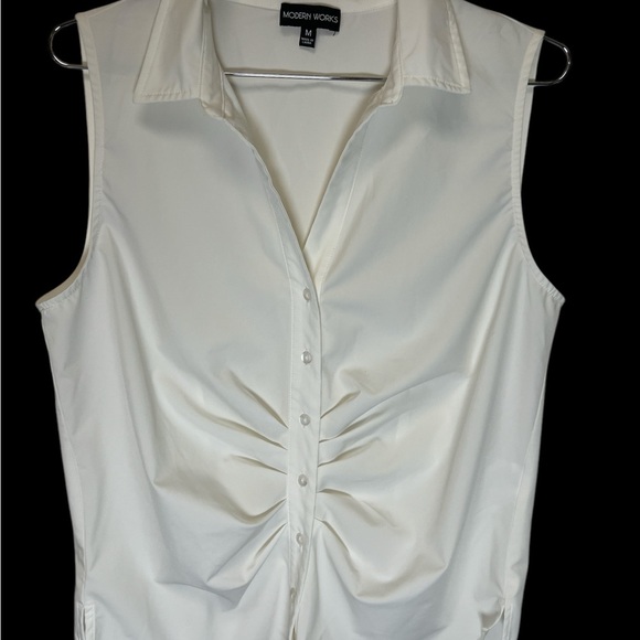 Elegant Collared Button-Up Sleeveless Blouse Sz M - Picture 4 of 5